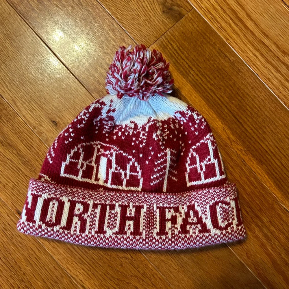 North Face Unisex / gender neutral winter toboggan hat with a beanie Pom. - Picture 1 of 7